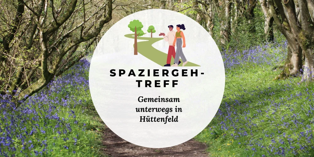 Bild von einem Weg, umgeben von Gras und Blüten im Wald. In der Mitte Logo des Spaziergehtreffs mit einer spazierenden Frau und einem spazierenden Mann